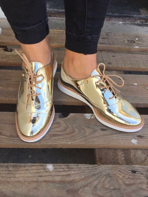 Gold Vizzano sport shoe