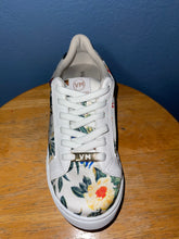 Multi white flowers sneakers