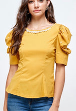 LP7823 Collar Pearl puff sleeves top