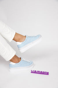 Light Blue Sea Tenis Shoe